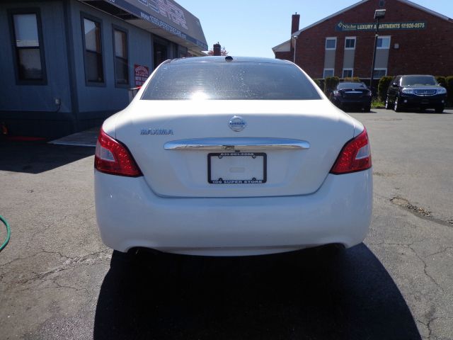 2010 Nissan Maxima Supercab 139 XLT 4WD