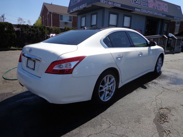 2010 Nissan Maxima Supercab 139 XLT 4WD