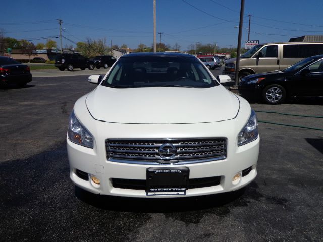 2010 Nissan Maxima Supercab 139 XLT 4WD