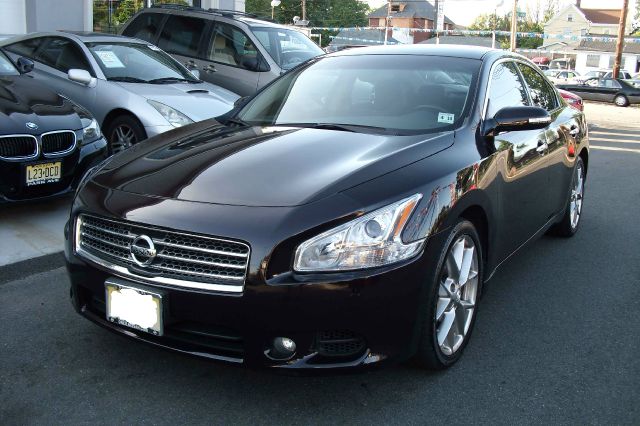 2010 Nissan Maxima 4.6L Eddie Bauer