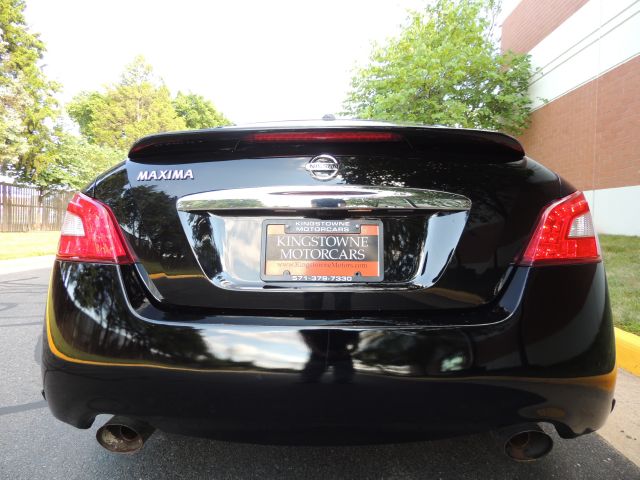 2010 Nissan Maxima LT Z71 Extended Cab