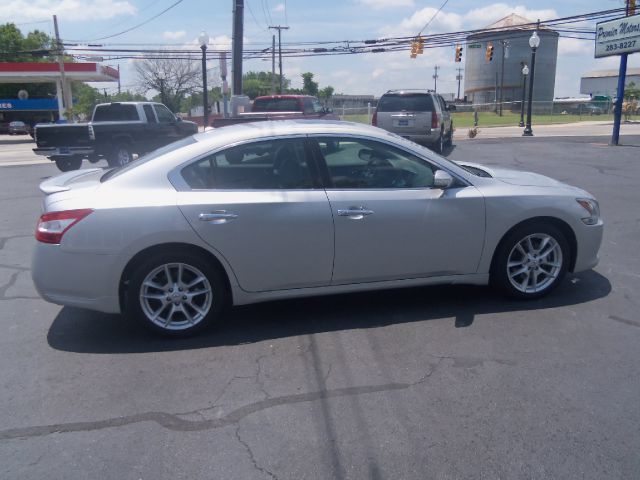 2010 Nissan Maxima 4.6L Eddie Bauer