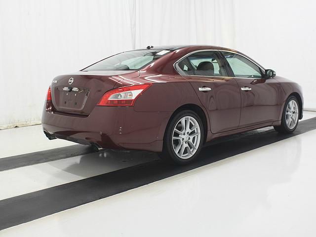 2010 Nissan Maxima Sport Utilityl 4x4 SUV