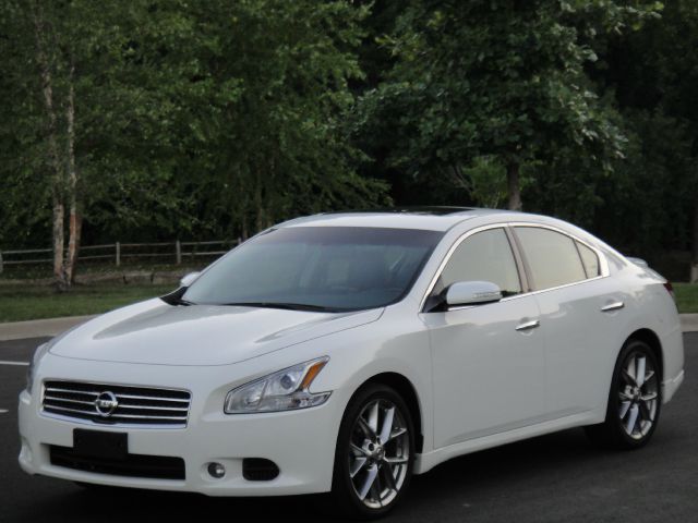 2010 Nissan Maxima CXL Luxury