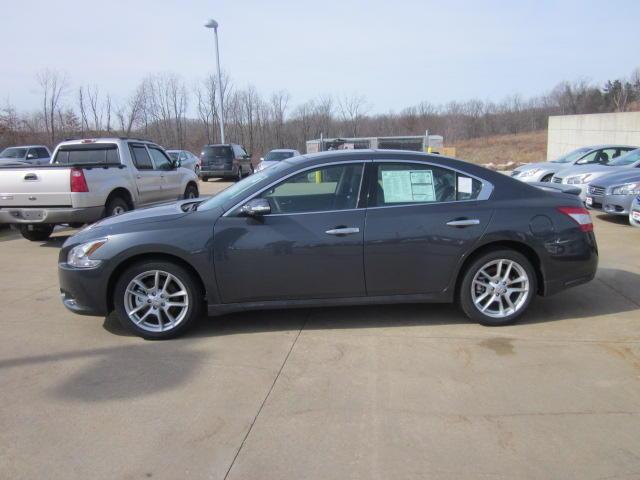 2011 Nissan Maxima 5DR 4WD 15