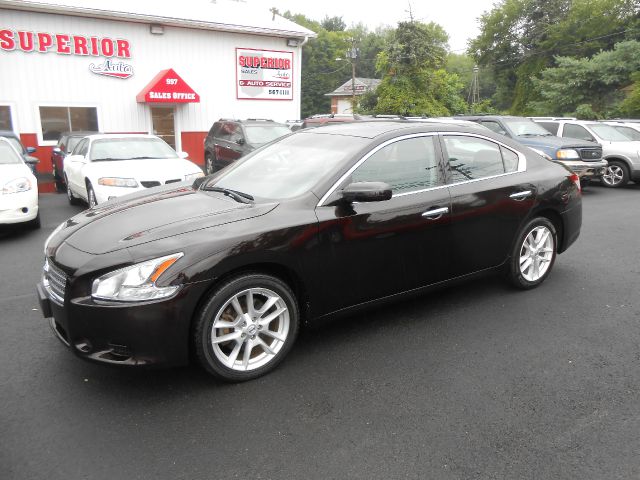 2011 Nissan Maxima XR