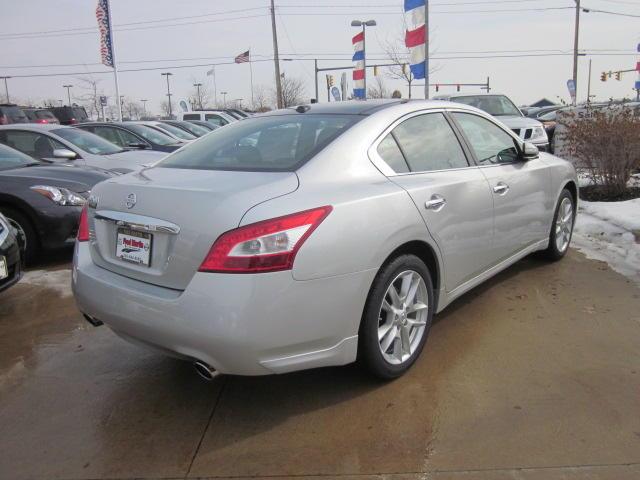 2011 Nissan Maxima 5DR 4WD 15