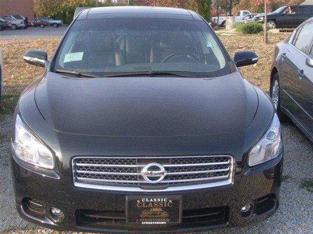 2011 Nissan Maxima Unknown