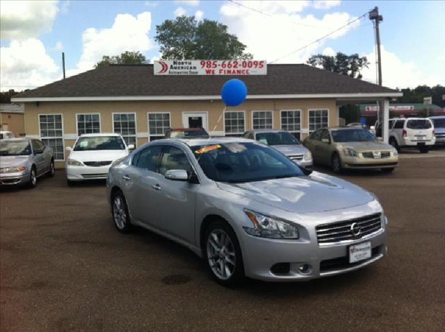 2011 Nissan Maxima SLT 3 INCH LIFT