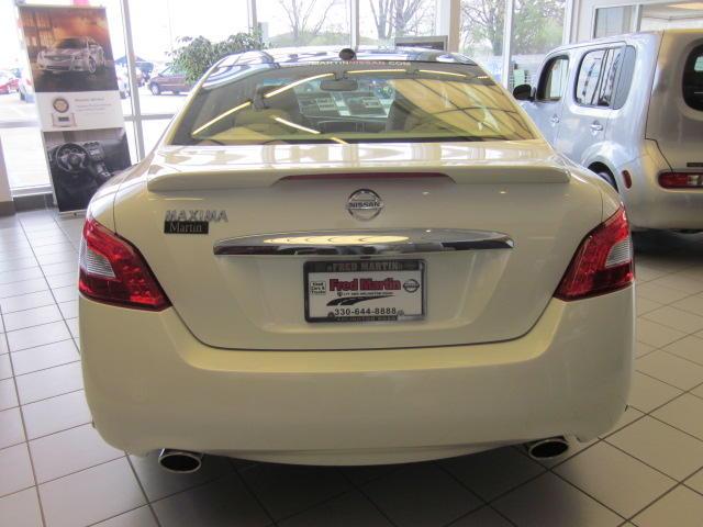 2011 Nissan Maxima 2WD Value - 100A