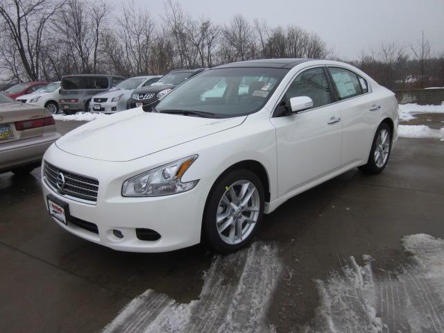 2011 Nissan Maxima 5DR 4WD 15