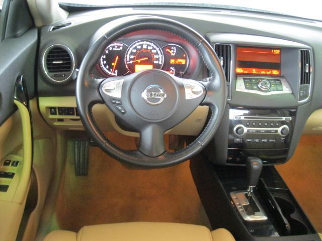 2011 Nissan Maxima Supercab 139 XLT 4WD