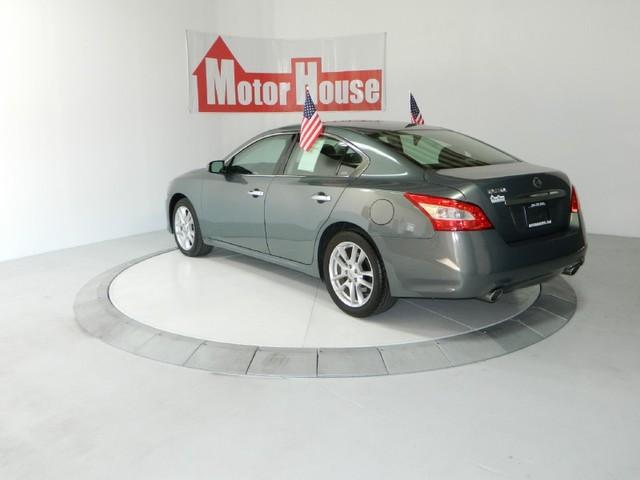 2011 Nissan Maxima Supercab 139 XLT 4WD