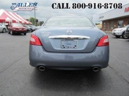 2011 Nissan Maxima Unknown