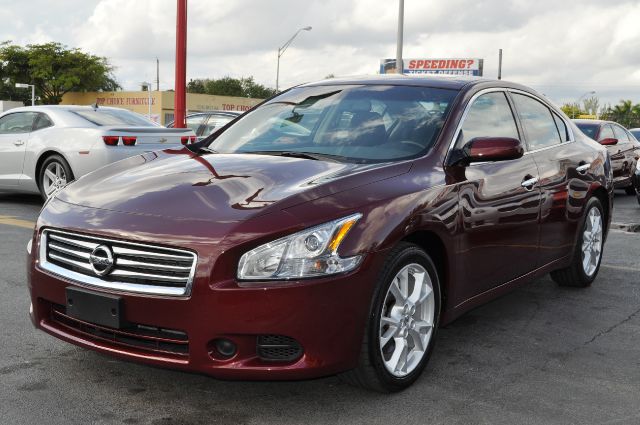 2012 Nissan Maxima XR