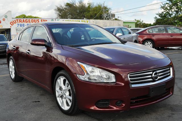 2012 Nissan Maxima XR