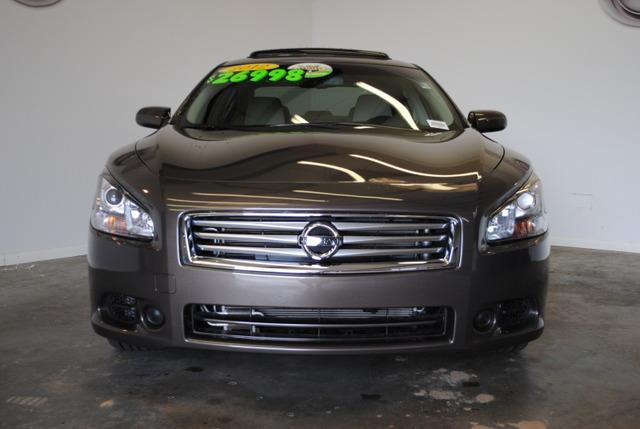 2012 Nissan Maxima Supercab 139 XLT 4WD