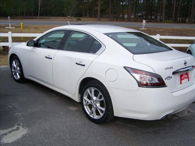 2012 Nissan Maxima Unknown