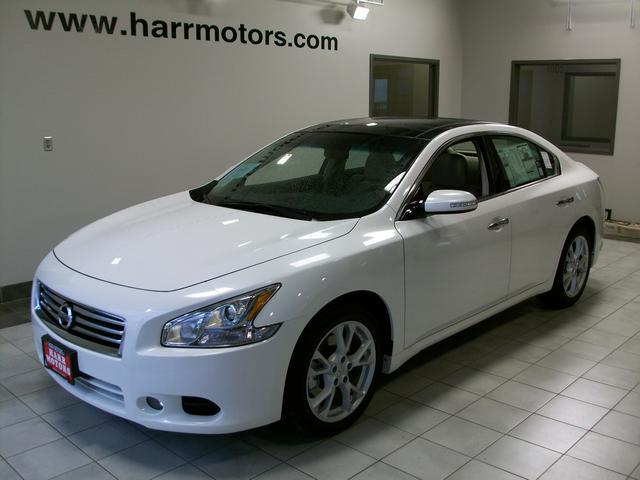 2012 Nissan Maxima Unknown