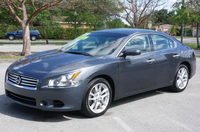 2013 Nissan Maxima Unknown