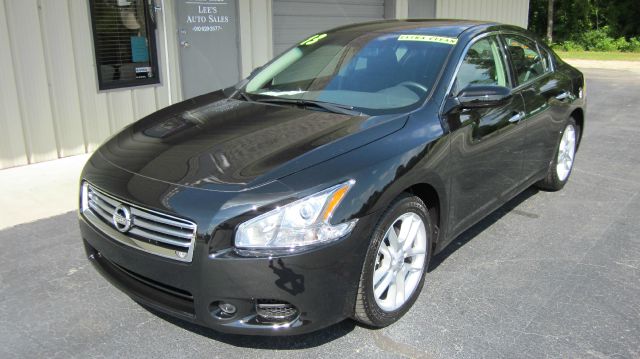 2013 Nissan Maxima XR