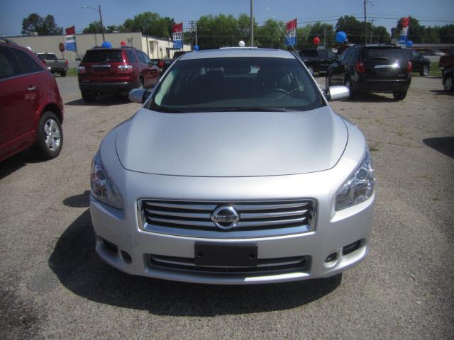 2013 Nissan Maxima Unknown