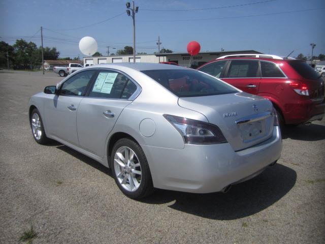 2013 Nissan Maxima Unknown