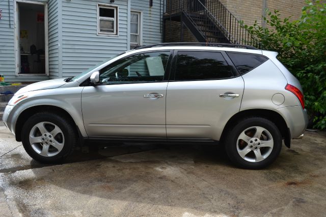 2005 Nissan Murano Lariat Crew Cab 4WD DRW