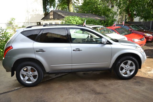 2005 Nissan Murano Lariat Crew Cab 4WD DRW