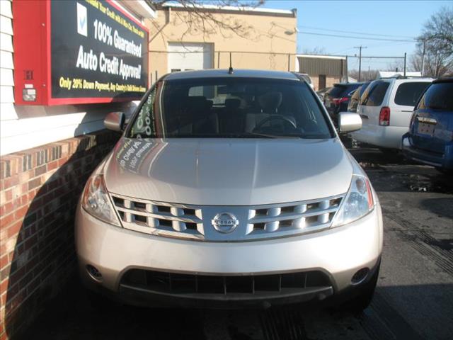 2005 Nissan Murano Denali-awd-quads-third-tv/dvd-nav-sunroof