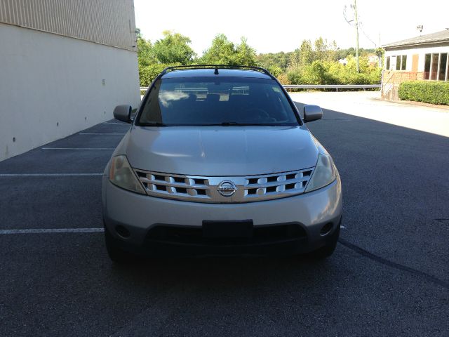 2005 Nissan Murano Lariat Crew Cab 4WD DRW