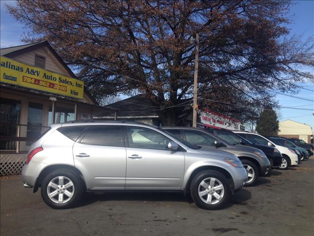 2006 Nissan Murano Lariat Crew Cab 4WD DRW