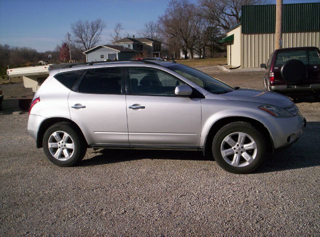 2006 Nissan Murano Lariat Crew Cab 4WD DRW