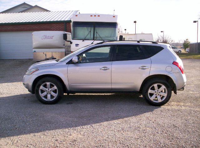 2006 Nissan Murano Lariat Crew Cab 4WD DRW