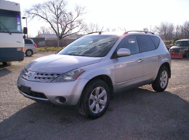 2006 Nissan Murano Lariat Crew Cab 4WD DRW