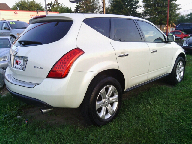 2006 Nissan Murano Lariat Crew Cab 4WD DRW