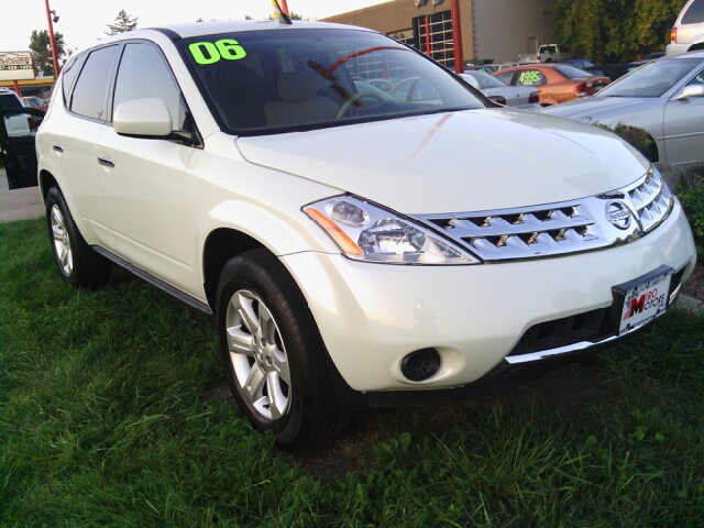 2006 Nissan Murano Lariat Crew Cab 4WD DRW