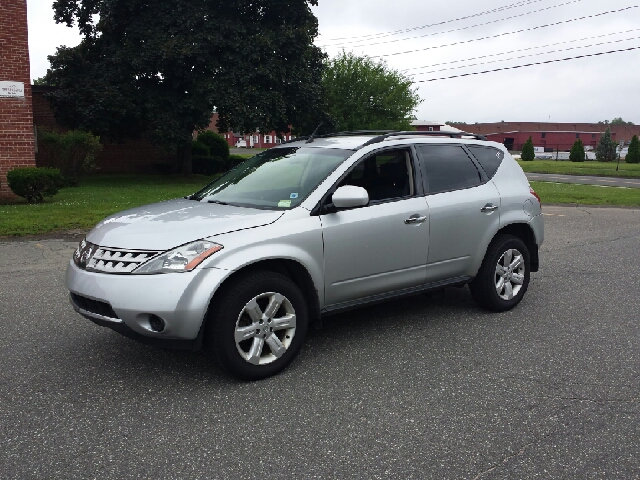 2006 Nissan Murano Lariat Crew Cab 4WD DRW