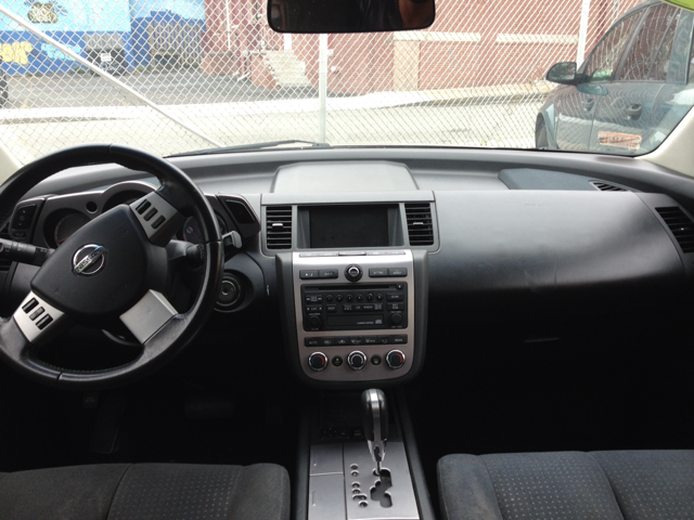 2006 Nissan Murano W/navigation, Backup Cameradvd