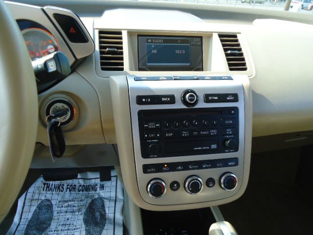 2007 Nissan Murano Lariat Crew Cab 4WD DRW