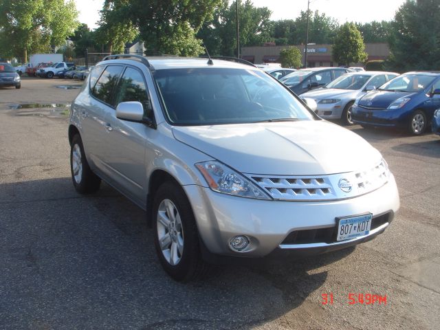 2007 Nissan Murano Lariat Crew Cab 4WD DRW