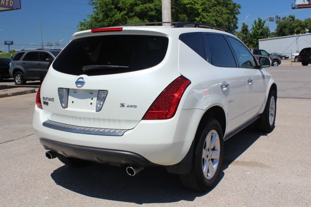 2007 Nissan Murano Lariat Crew Cab 4WD DRW