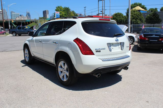 2007 Nissan Murano Lariat Crew Cab 4WD DRW