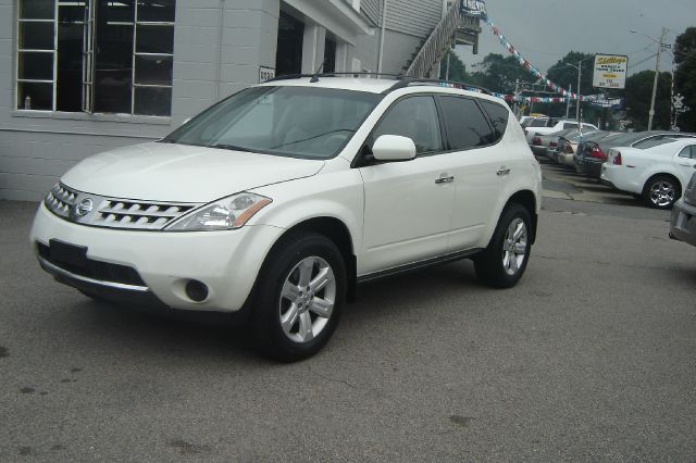 2007 Nissan Murano Lariat Crew Cab 4WD DRW