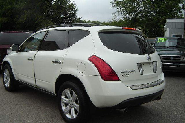 2007 Nissan Murano Lariat Crew Cab 4WD DRW