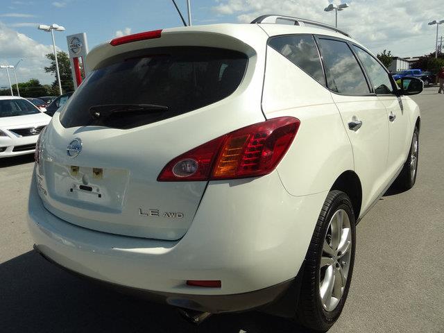 2009 Nissan Murano 2011 Nissan Juke SV