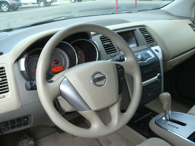 2009 Nissan Murano Lariat Crew Cab 4WD DRW