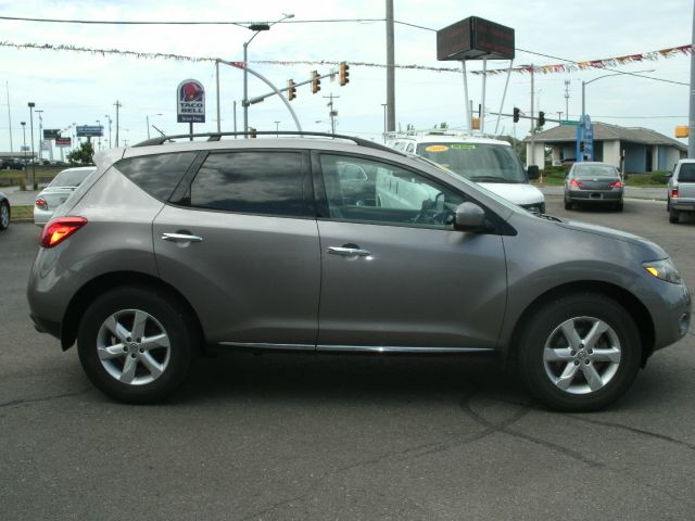 2009 Nissan Murano Lariat Crew Cab 4WD DRW