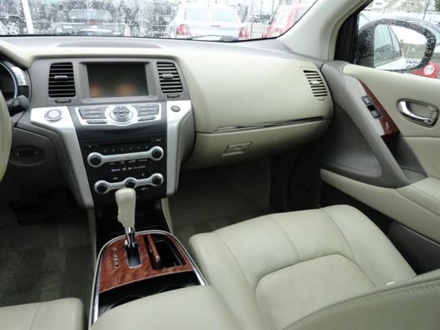 2009 Nissan Murano X