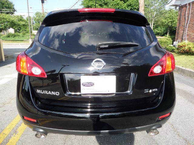 2009 Nissan Murano Lariat Crew Cab 4WD DRW